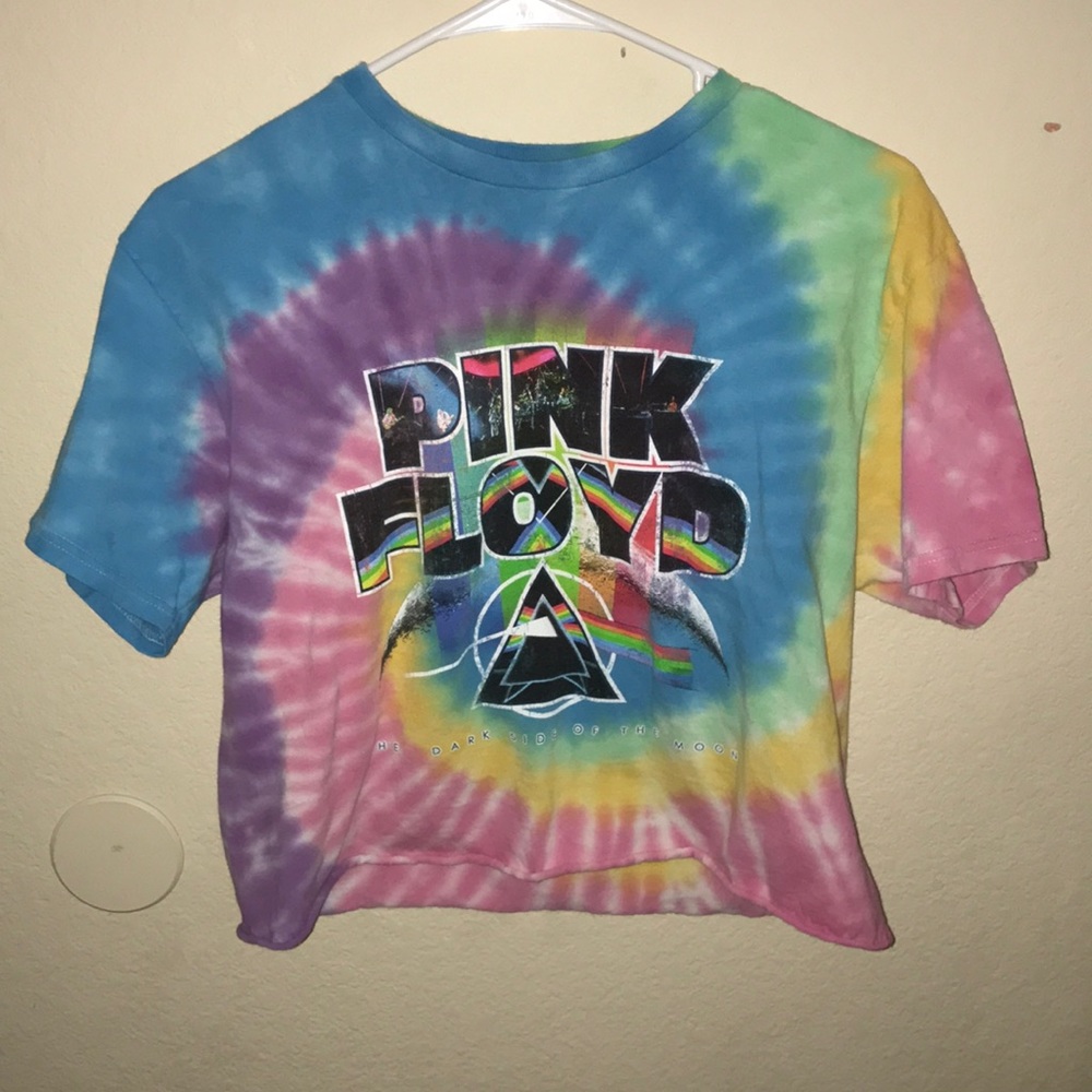 A Pink Floyd tie-dye shirt